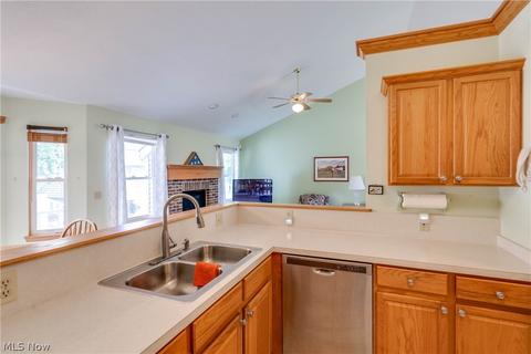 38365 Brighton Path, Willoughby, OH 44094 photo 10