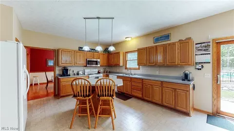 320 Chadwick Dr, Aurora, OH 44202 photo 9