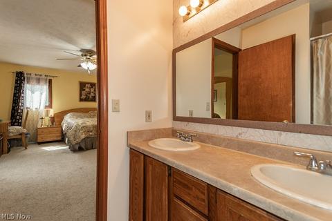 5875 Sequoia Ct, Mentor On The Lake, OH 44060 photo 13