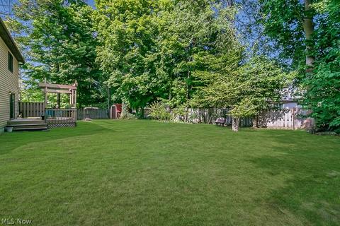 5875 Sequoia Ct, Mentor On The Lake, OH 44060 photo 2