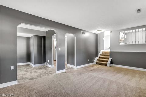 462 Bayberry Dr, Elyria, OH 44035 photo 10