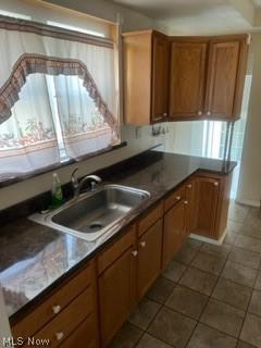 1701 E 34th St, Lorain, OH 44055 photo 5