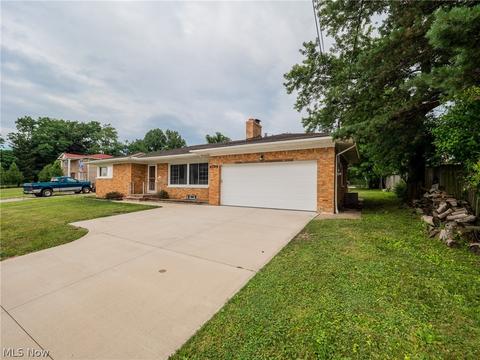 6799 Broadview Rd, Seven Hills, OH 44131 photo 2
