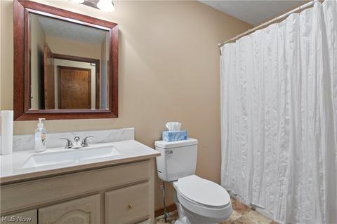 5280 Elyria Ave, Lorain, OH 44055 photo 23