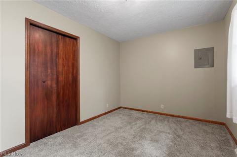 5280 Elyria Ave, Lorain, OH 44055 photo 20