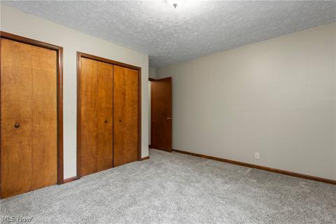 5280 Elyria Ave, Lorain, OH 44055 photo 27