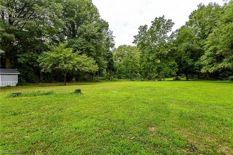 5280 Elyria Ave, Lorain, OH 44055 photo 34