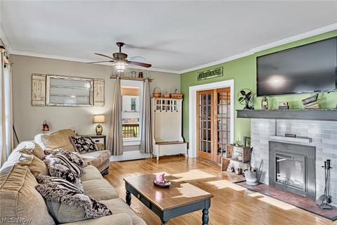 154 Maple St, Dillonvale, OH 43917 photo 9