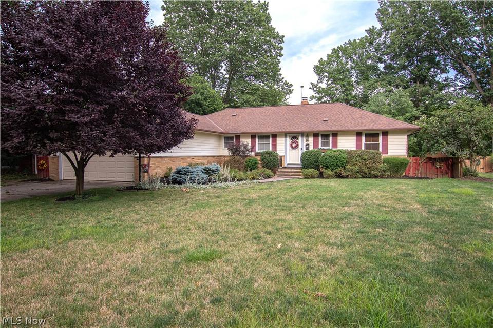 401 Cary Jay Blvd, Richmond Heights, OH 44143 35 Photos MLS