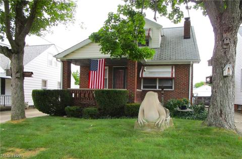 1529 E 294th St, Wickliffe, OH 44092 photo 1