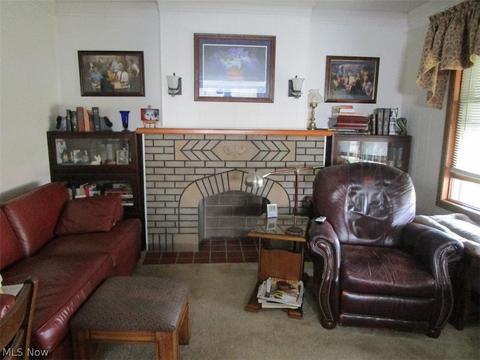 1529 E 294th St, Wickliffe, OH 44092 photo 5