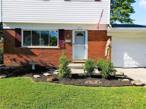 852 Salem Ave, Elyria, OH 44035 photo 3