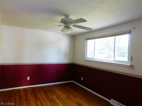 852 Salem Ave, Elyria, OH 44035 photo 12