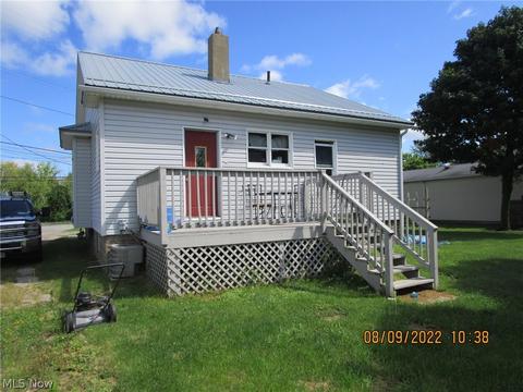 3032 W Prospect Rd, Ashtabula, OH 44004 photo 7