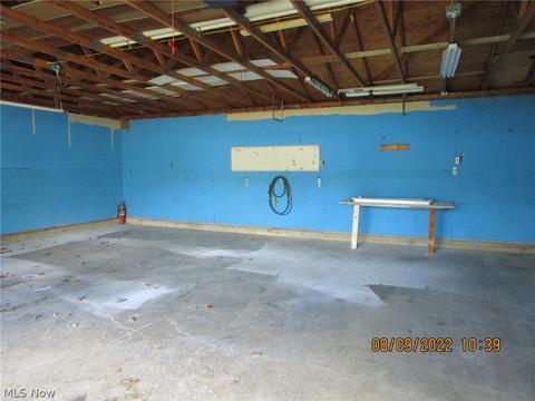 3032 W Prospect Rd, Ashtabula, OH 44004 photo 9