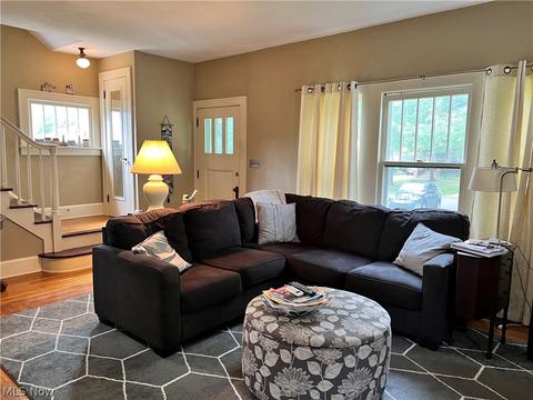 808 Park Ave, Elyria, OH 44035 photo 8