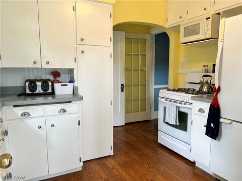 808 Park Ave, Elyria, OH 44035 photo 14