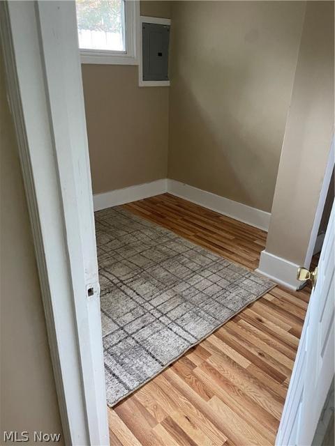 58 E Warner Rd, Akron, OH 44319 photo 9