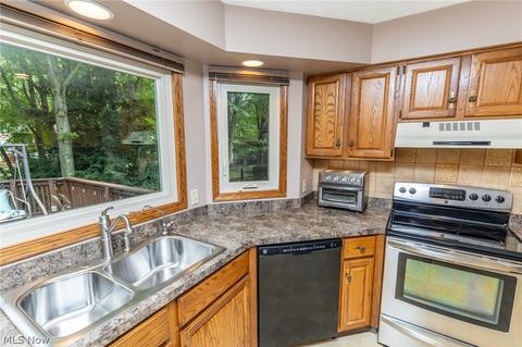 3055 Deercrest Path, Stow, OH 44224 photo 13