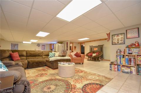 6904 Ruby Cts, Austintown, OH 44515 photo 29