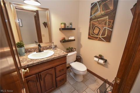 6904 Ruby Cts, Austintown, OH 44515 photo 22