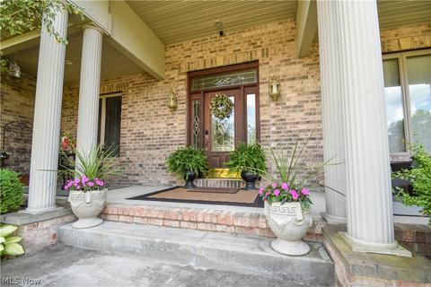 6904 Ruby Cts, Austintown, OH 44515 photo 3