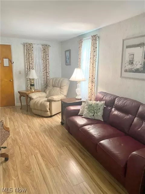 1631 Mohawk Dr, Akron, OH 44306 photo 8
