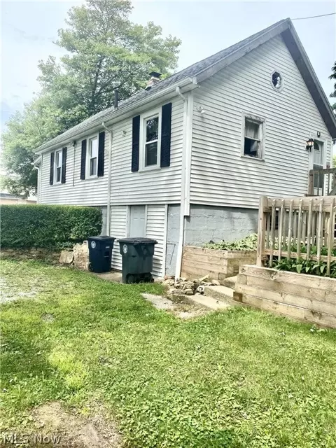 1631 Mohawk Dr, Akron, OH 44306 photo 22