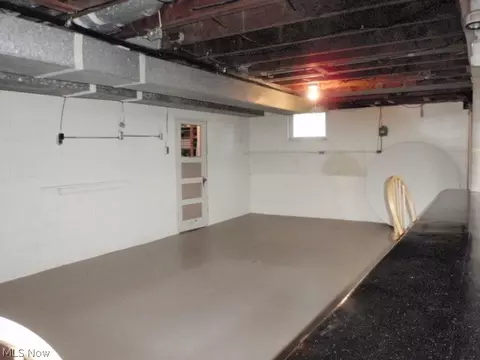 305 Hilliard Rd, Elyria, OH 44035 photo 23