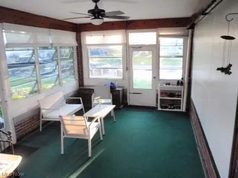 305 Hilliard Rd, Elyria, OH 44035 photo 24