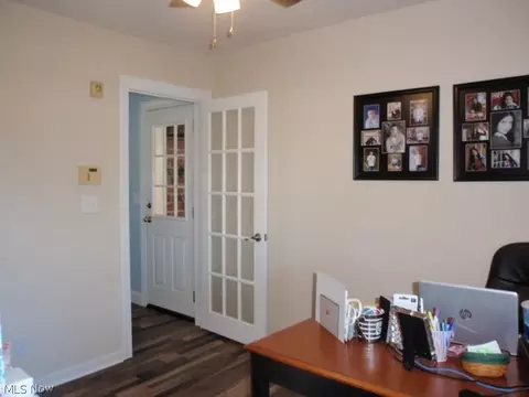 305 Hilliard Rd, Elyria, OH 44035 photo 11
