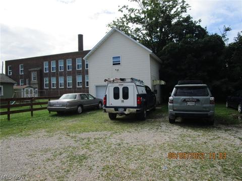1932 E Prospect, Ashtabula, OH 44004 photo 4