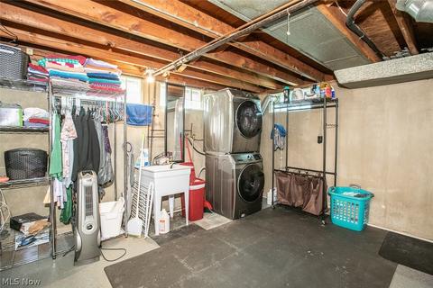 5756 Smith Rd, Brook Park, OH 44142 photo 17