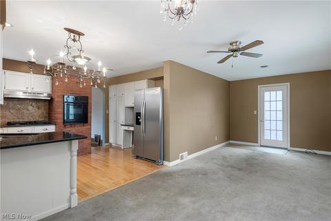 497 Poland Ave, Struthers, OH 44471 photo 8