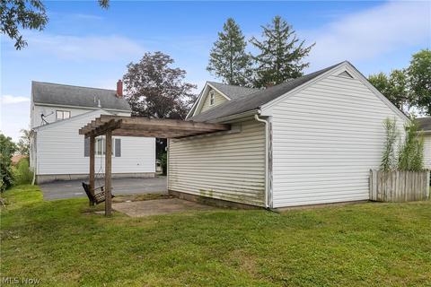 497 Poland Ave, Struthers, OH 44471 photo 5