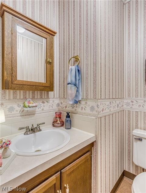 245 Perry Dr NW, Canton, OH 44708 photo 15