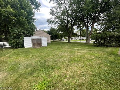 1528 Gladding Ave, Ashtabula, OH 44004 photo 6