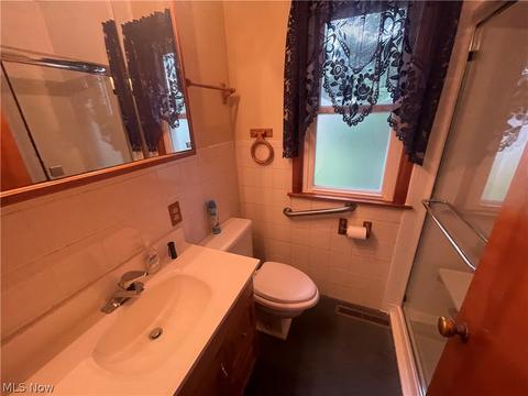 1528 Gladding Ave, Ashtabula, OH 44004 photo 16