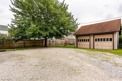 311 E Broad St, Elyria, OH 44035 photo 31
