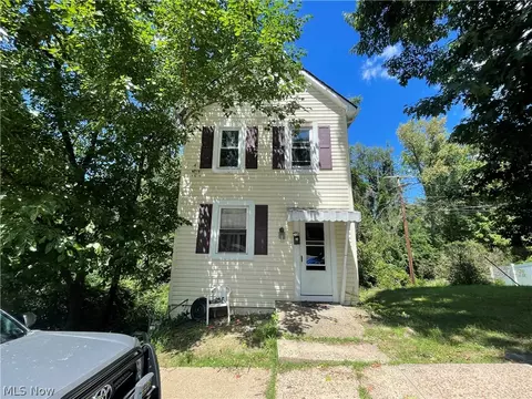 23 Springdale Ave, Wheeling, WV 26003 photo 2