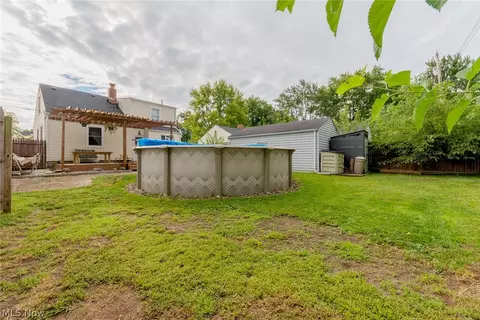 264 Hawthorne St, Elyria, OH 44035 photo 26