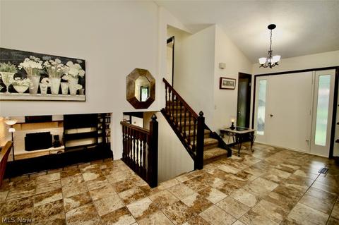 8535 Barbara Dr, Mentor, OH 44060 photo 5