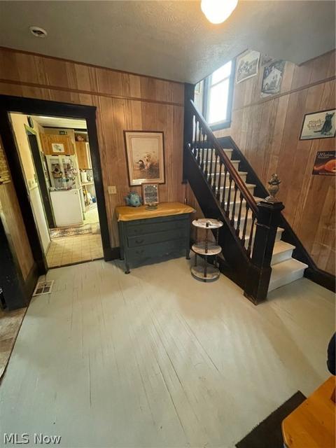 244 W River Rd N, Elyria, OH 44035 photo 3