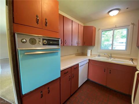 521 Beeler Dr, Berea, OH 44017 photo 6