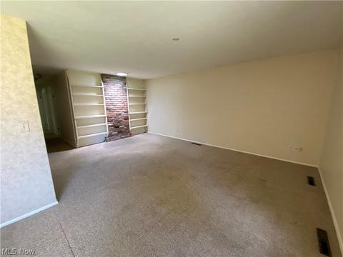 521 Beeler Dr, Berea, OH 44017 photo 9