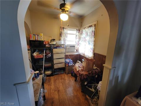 111 4th St, Elyria, OH 44035 photo 4