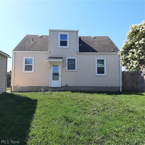 223 Wilson St, Struthers, OH 44471 photo 10