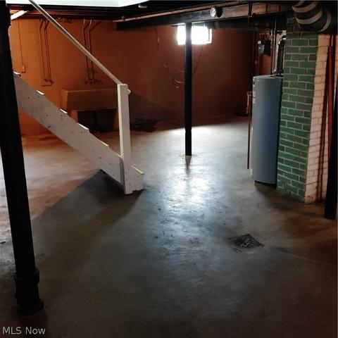 223 Wilson St, Struthers, OH 44471 photo 31