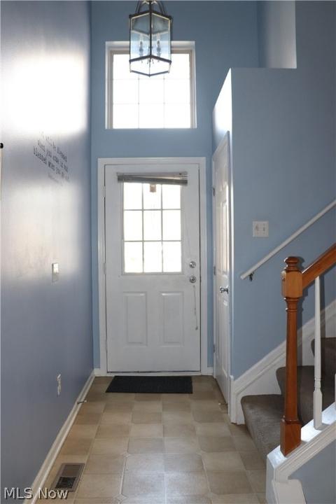 1677 Laughton Cir, Broadview Heights, OH 44147 photo 11