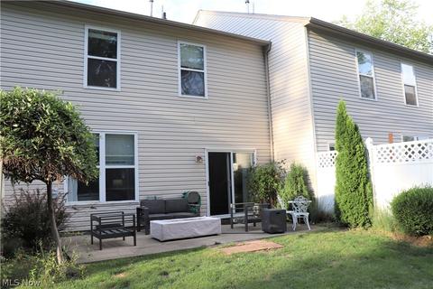 1677 Laughton Cir, Broadview Heights, OH 44147 photo 31
